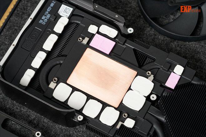 GeForce RTX 5070显卡天梯榜首发评测:起售价下探胜在更全能(图9)