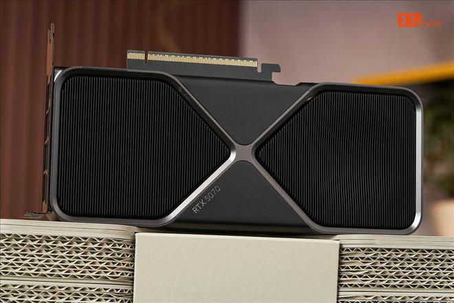 GeForce RTX 5070显卡天梯榜首发评测:起售价下探胜在更全能(图6)