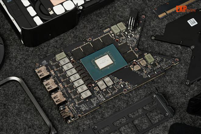 GeForce RTX 5070显卡天梯榜首发评测:起售价下探胜在更全能(图13)