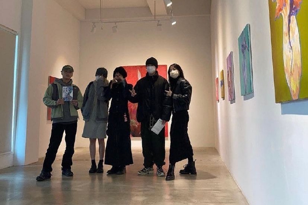 国语对白农村老太婆的故事 title=